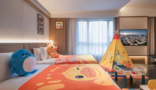 Family Twin Room