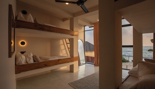 Dormitorio compartido, solo para mujeres