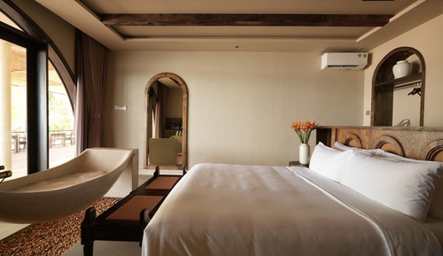 Habitación Deluxe, 1 cama de matrimonio, vistas parciales al mar