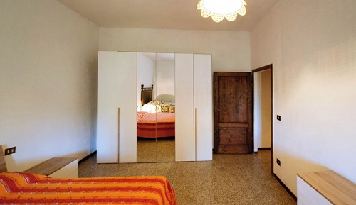 Apartamento clásico, 4 habitaciones, chimenea