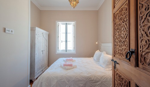 Apartamento exclusivo, patio, vistas al río
