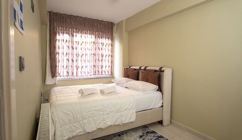 Habitación familiar con 2 camas individuales, balcón