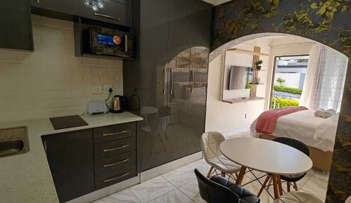 Suite estudio Confort, balcón