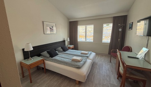 Habitación Confort con 2 camas individuales, vistas a la montaña