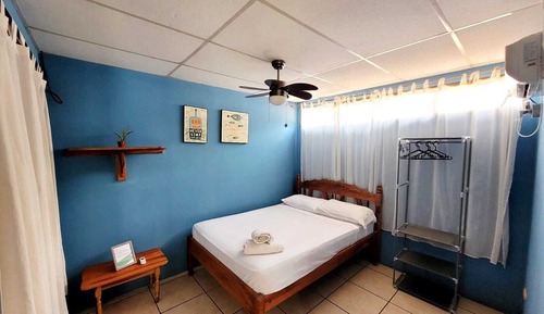 Habitación estándar doble, 1 cama doble, no fumadores