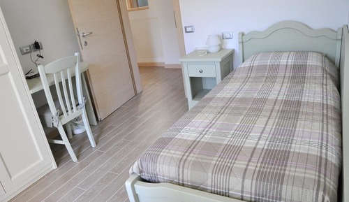 Habitación individual, terraza, vistas al jardín
