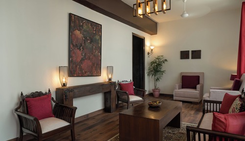 Deluxe Suite Room 