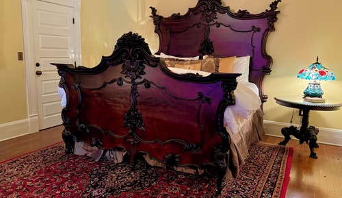 Suite exclusiva, 1 cama de matrimonio grande, en la zona del patio