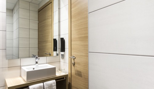 Habitación estándar con 1 cama doble o 2 individuales