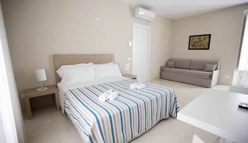 Habitación clásica con 1 cama doble o 2 individuales