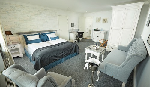 Suite junior, balcón