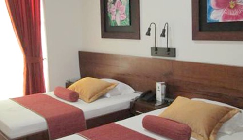 Habitación estándar con 2 camas individuales