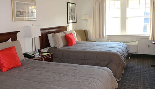 2 Queen Beds, 1st Floor, Dog Friendly 