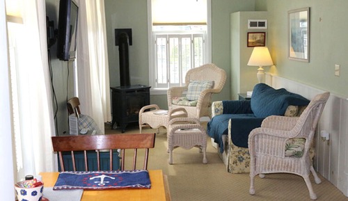 Extended Stay Inn, 2 Full-sized Beds, No Pets