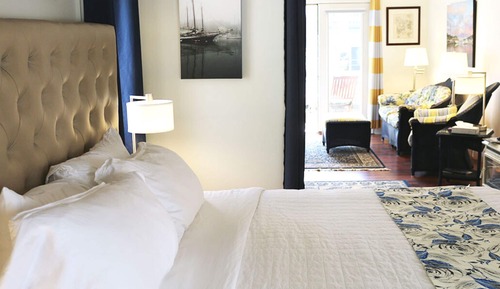 8 Tannery Suite, Peach Door, 1st Floor, 1 King Bed, No Pets