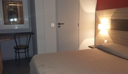 Habitación doble, baño privado