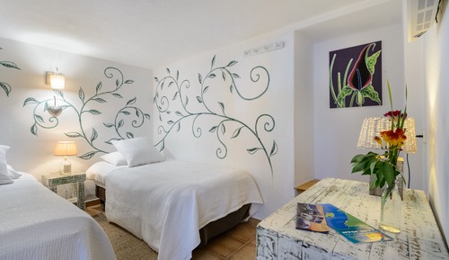 Classic Single Room