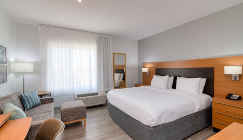 Estudio, 1 cama de matrimonio grande con sofá cama, no fumadores (Mobility Accessible, Tub)