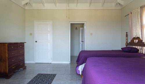Casa familiar, 5 habitaciones, vistas parciales al mar
