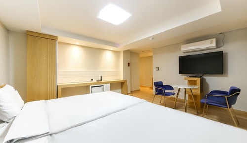 Room (Special (Double+Single))
