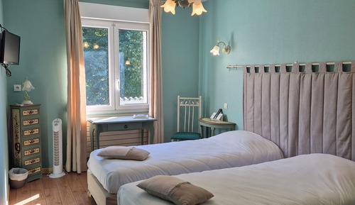 Habitación estándar con 2 camas individuales