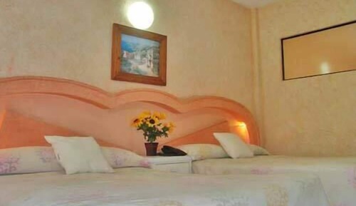 Suite, 2 camas dobles, cocina básica (Adults only)