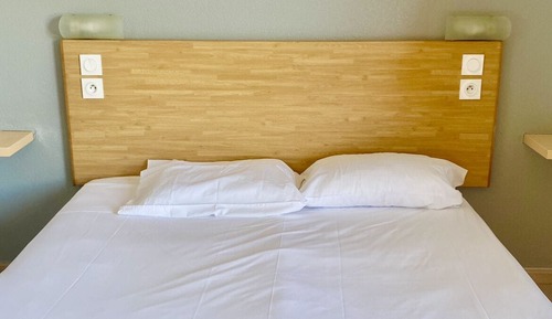 Habitación estándar con 1 cama doble o 2 individuales