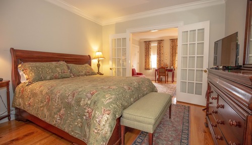 King Bed Suite #2, Second Floor, Soaking Tub with Shower