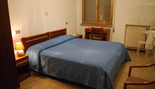 Habitación con 2 camas individuales, 2 camas individuales