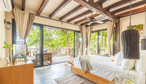 Habitación Deluxe, 1 cama de matrimonio grande, vistas al mar, planta baja
