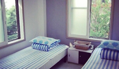 Habitación con 2 camas individuales