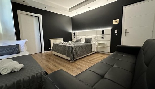 Habitación cuádruple estándar (shower  with hydromassage)