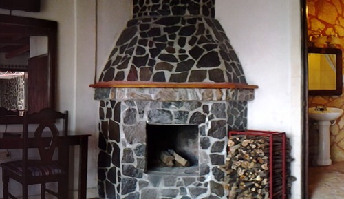 Habitación romántica, varias camas, balcón, vistas al lago