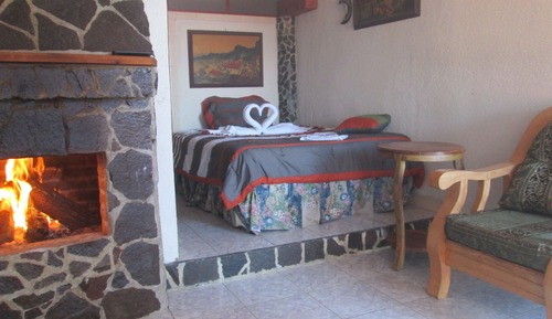 Habitación romántica, chimenea, vistas al lago