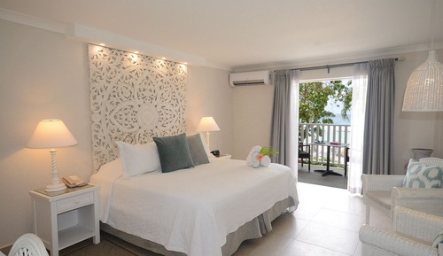 Habitación, frente al mar