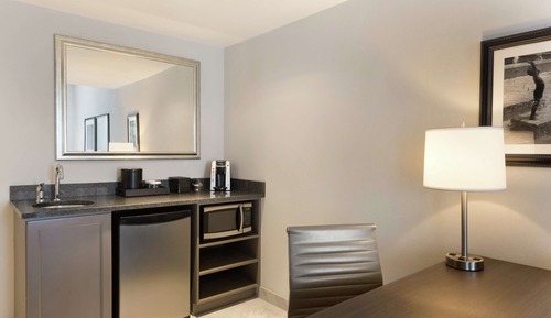 Suite, accesible para personas con discapacidad, no fumadores (Roll-in Shower)