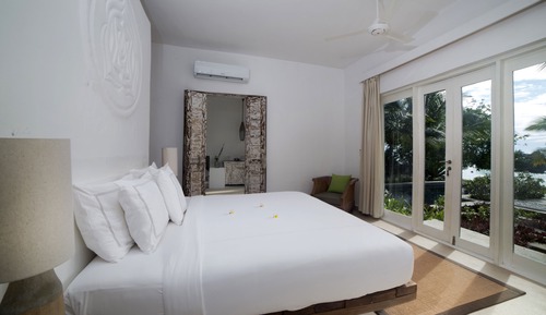 Ambassador 2 bedroom Villa, Private pool Ocean Front