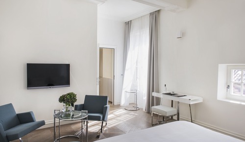 Habitación superior, 1 cama de matrimonio grande (Numéro Quatre)