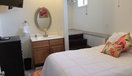 Apartamento, baño privado, vistas al lago (Miner's Castle Walk out)