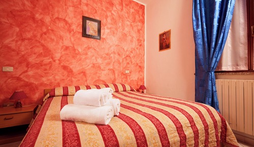 Apartamento, 1 habitación, patio, planta baja