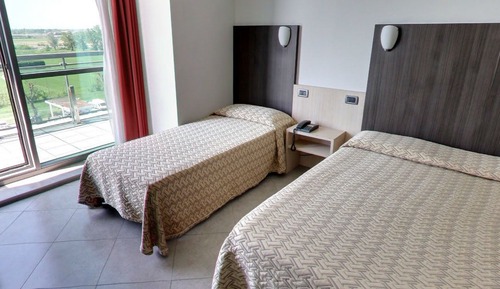 Habitación triple estándar