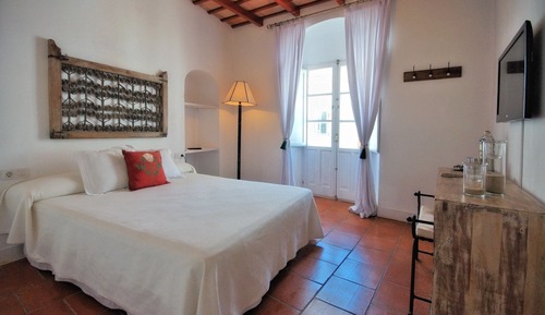 Habitación con 1 cama doble o 2 individuales