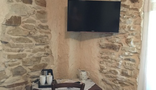 Double Room, (Private Bathroom) Côté Rue