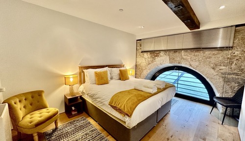 Apartamento, baño privado, vistas al río (74 Brewhouse)