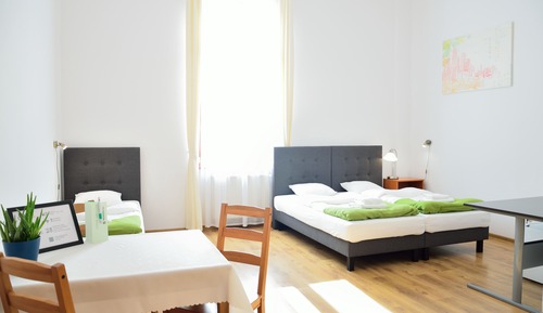 Habitación familiar, vistas al río