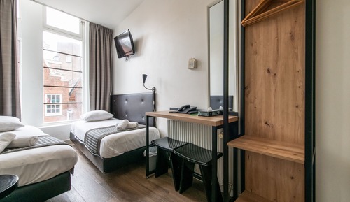 Habitación económica con 2 camas individuales