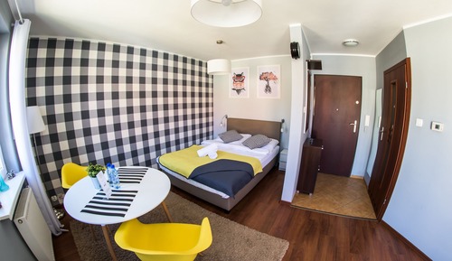 Apartamento clásico, no fumadores, en una planta alta