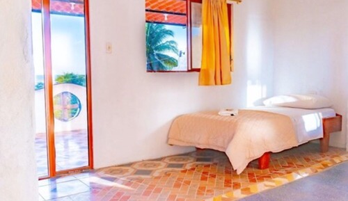 Habitación doble, baño privado, vistas al mar