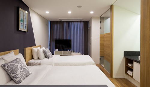 Deluxe Twin Room