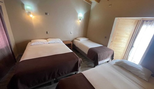 Habitación cuádruple estándar